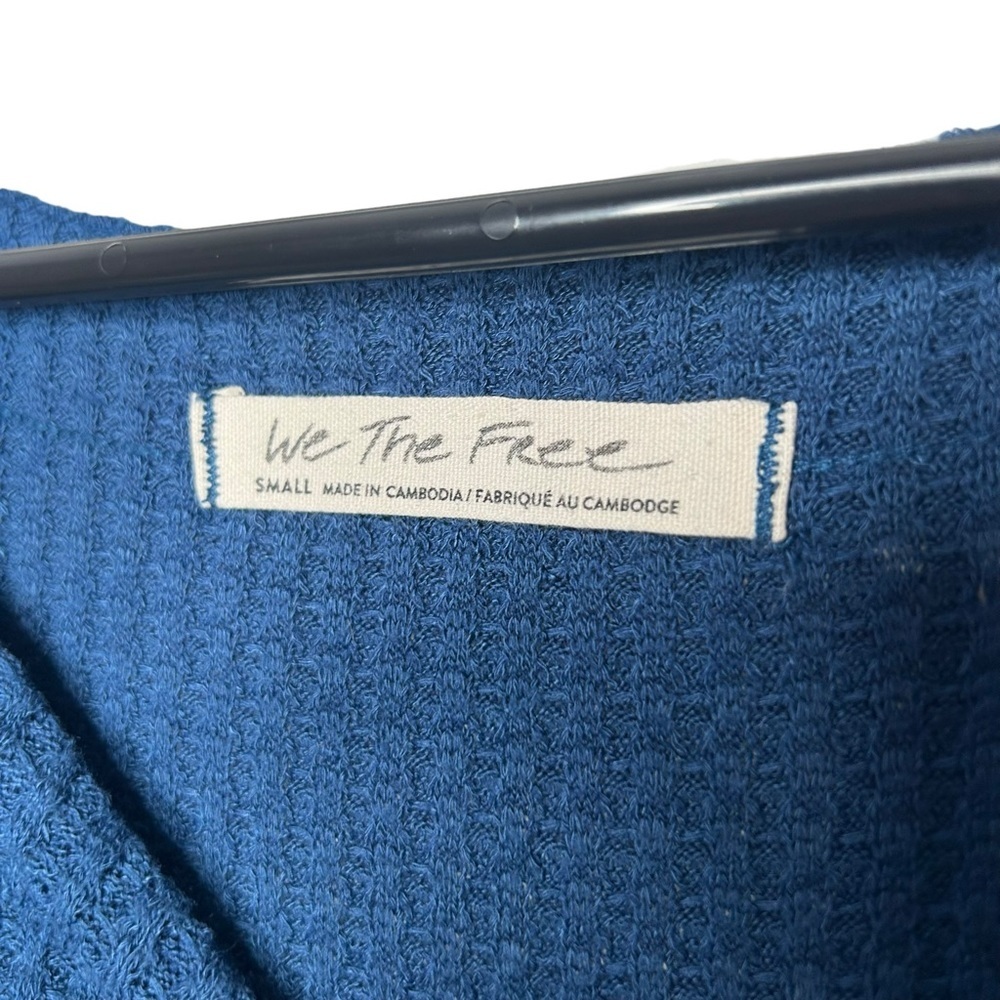 Women's Blue Ribbed Top - Picture 6 of 9